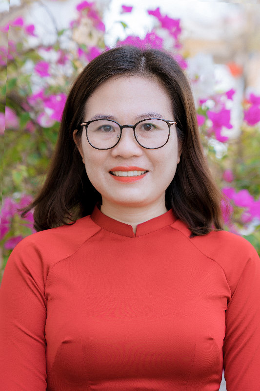 Hoàng Thị Thúy Hằng